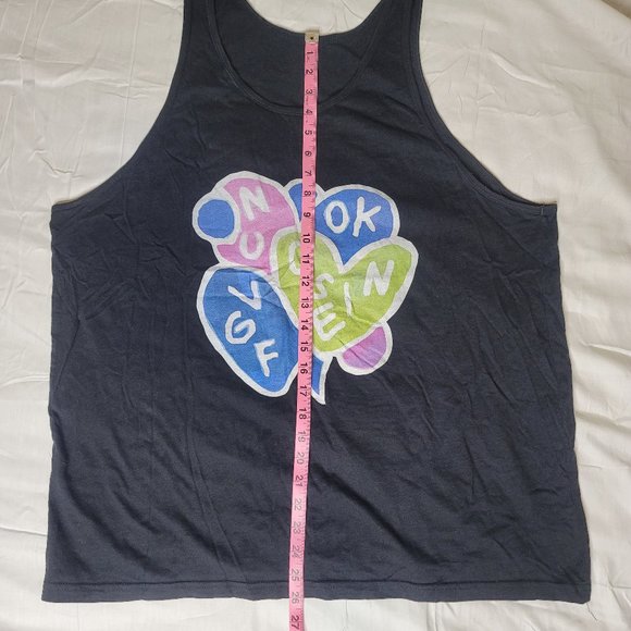 Black and color print Life is Strange muscle tee Plus Size 2X - Picture 5 of 6